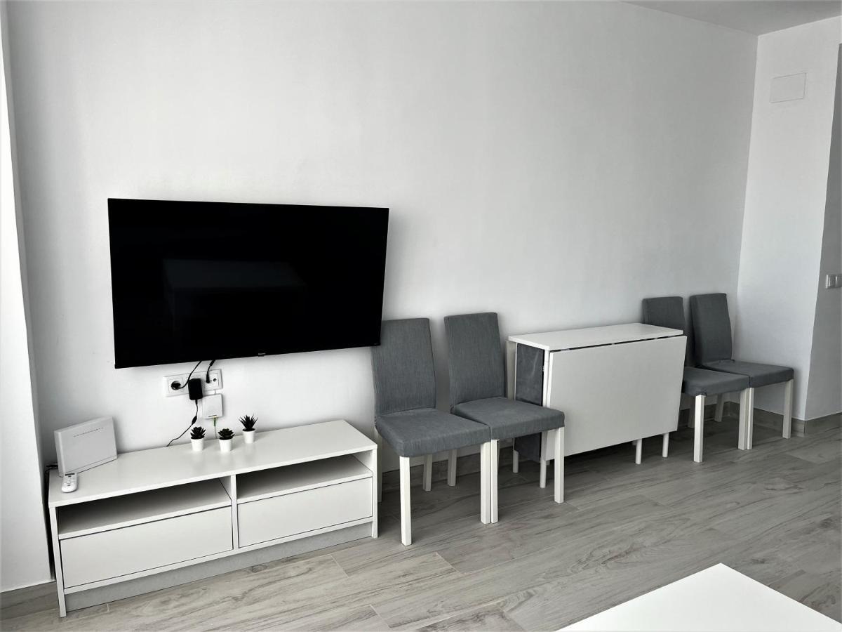 Ver853 - Estudio Con Terraza Vistas Al Mar, Piscina, Playa, Centro توريمولينوس المظهر الخارجي الصورة