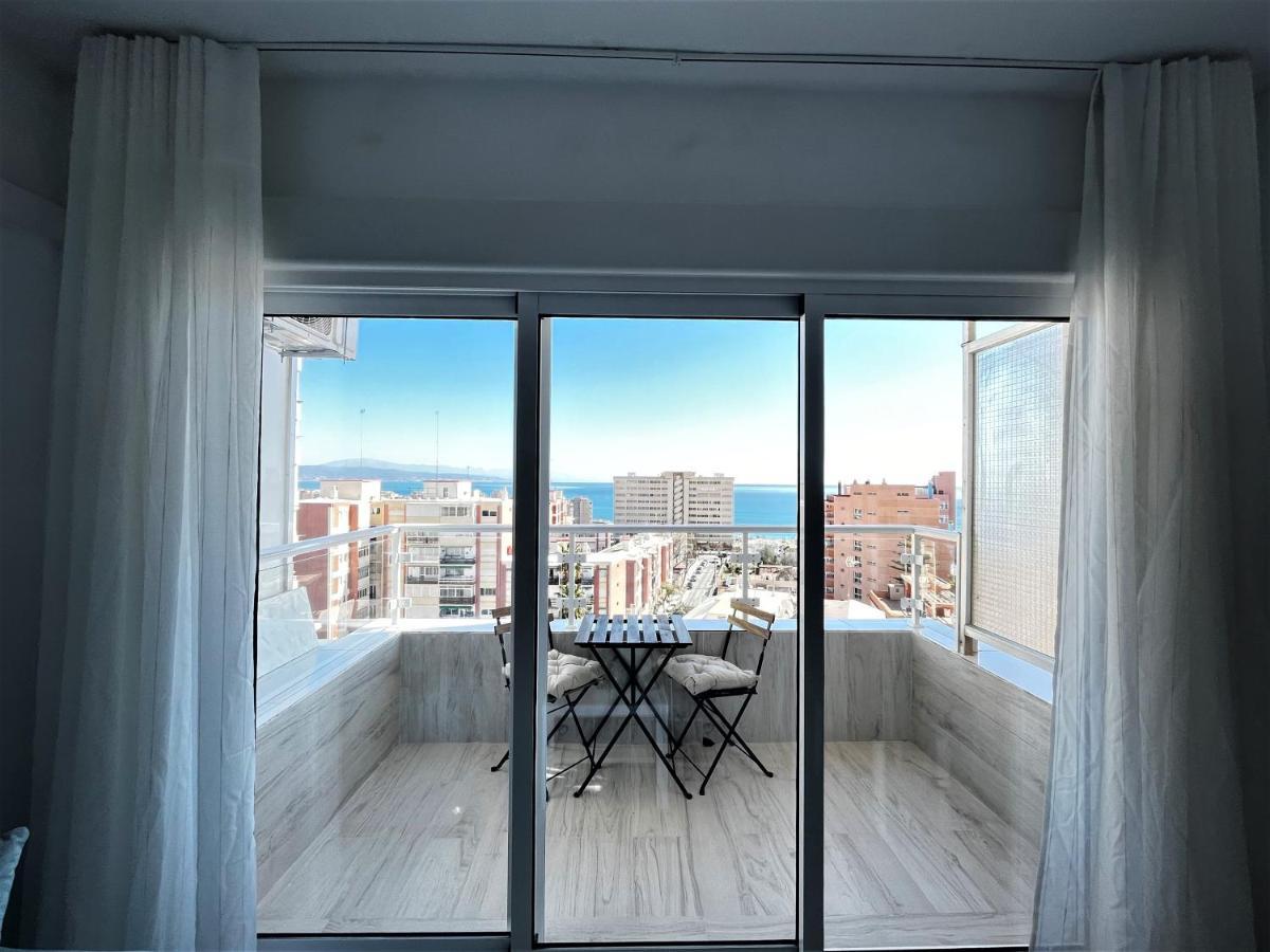 Ver853 - Estudio Con Terraza Vistas Al Mar, Piscina, Playa, Centro توريمولينوس المظهر الخارجي الصورة