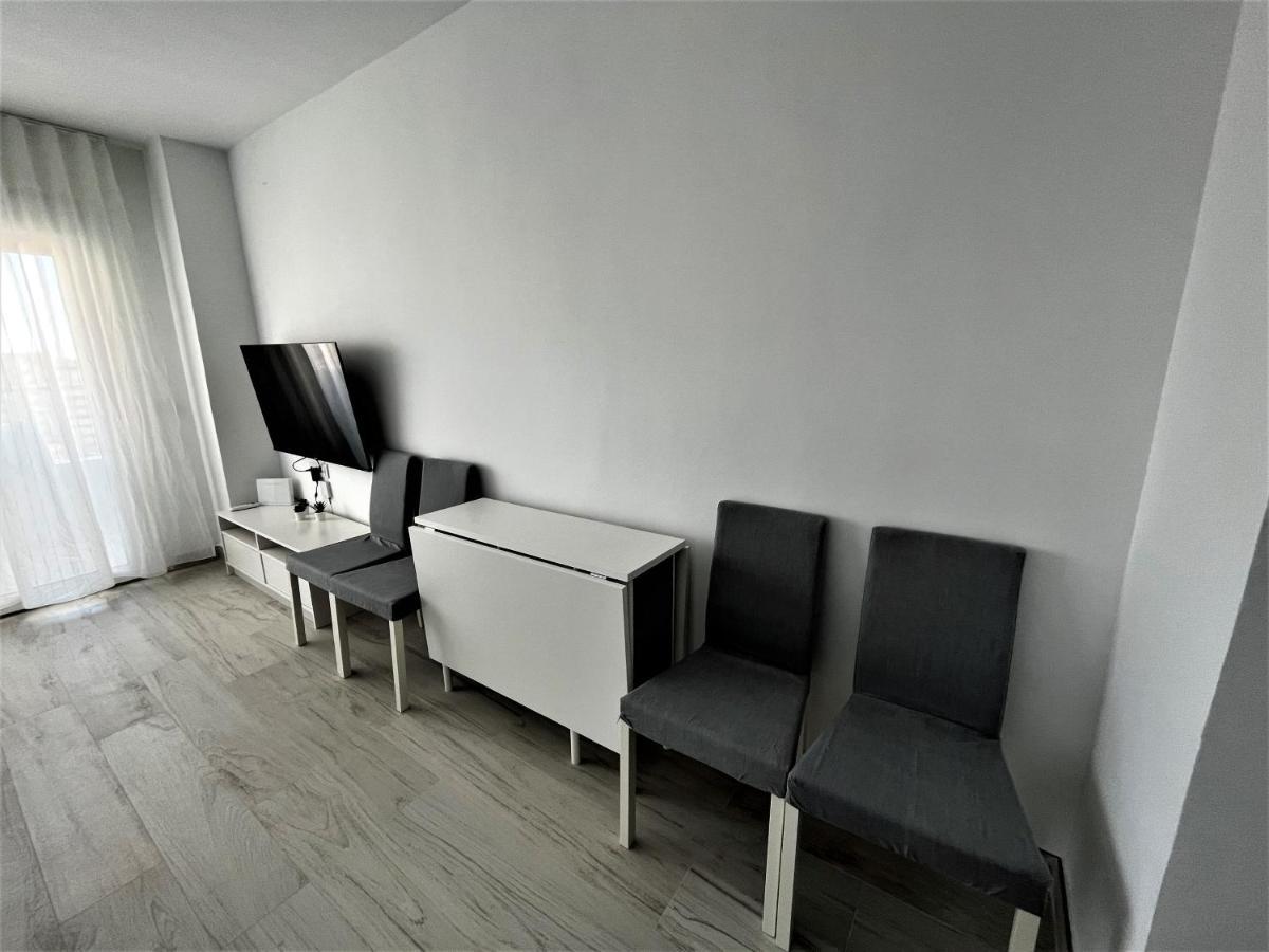 Ver853 - Estudio Con Terraza Vistas Al Mar, Piscina, Playa, Centro توريمولينوس المظهر الخارجي الصورة